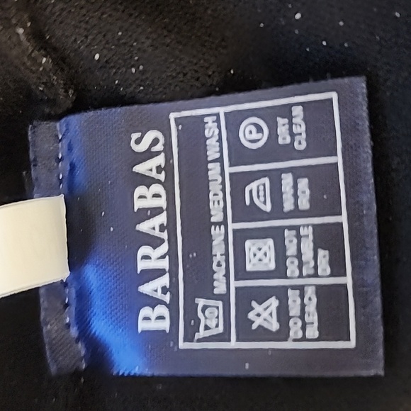 Elegant Black and Gold Sequin Crewneck Sweater - Picture 10 of 11